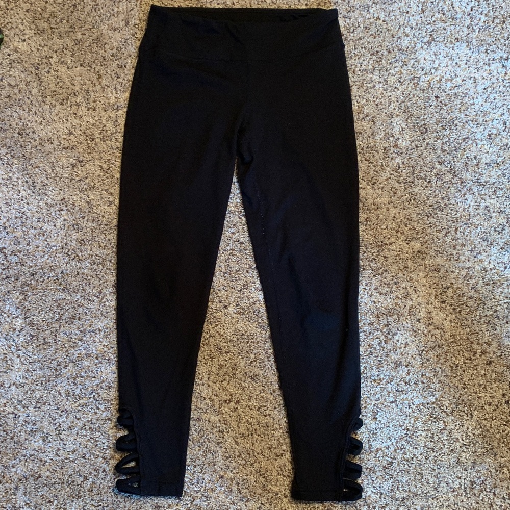 black leggings